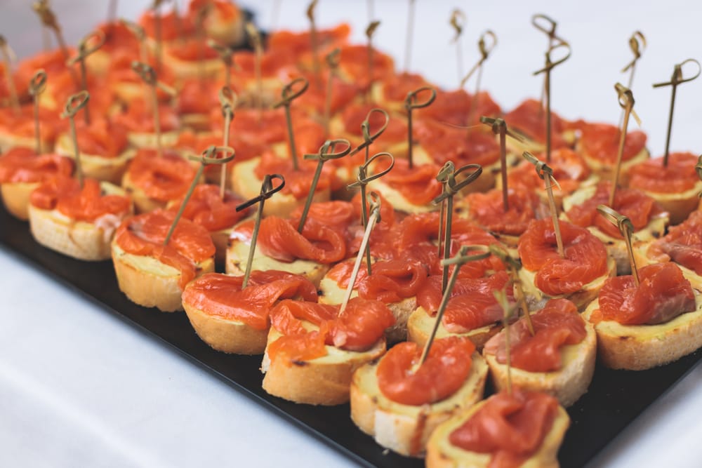 מגשי אירוח מומלצים